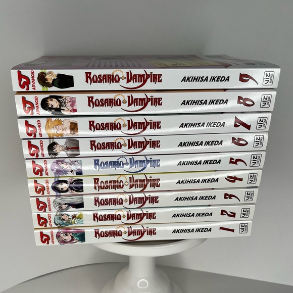 Rosario + Vampire by Akihisa Ikeda Volume 1,2,3,4,5,6,7, 8,&9 Manga Comic Book - Picture 7 of 16